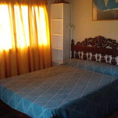 Los Arboles, Casa Completa A 5 Minutos Del Aeropuerto Ezeiza Ngoại thất bức ảnh