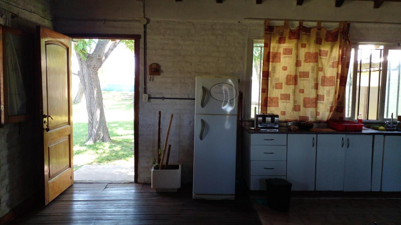 Los Arboles, Casa Completa A 5 Minutos Del Aeropuerto Ezeiza Ngoại thất bức ảnh